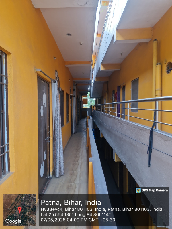 academics-card-image